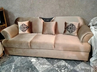 barely-used-sofa-set-available-for-sale